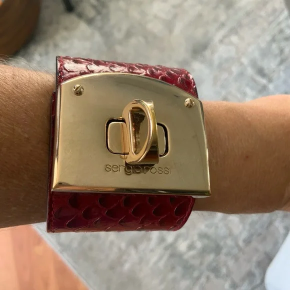 SERGIO ROSSI, Authentic red python cuff. - Picture 2 of 5